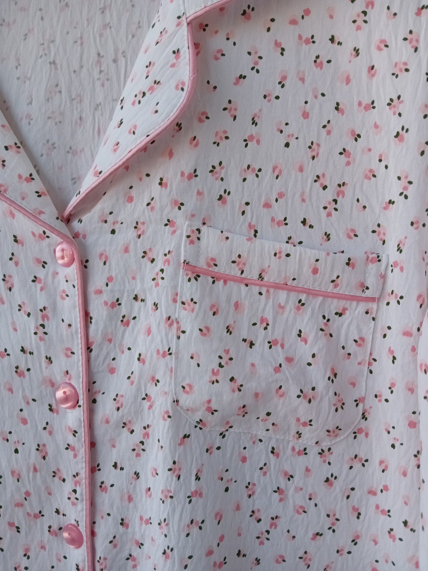 Ensemble pyjama en maille texturée 100 % coton. Imprimé floral – Image 6